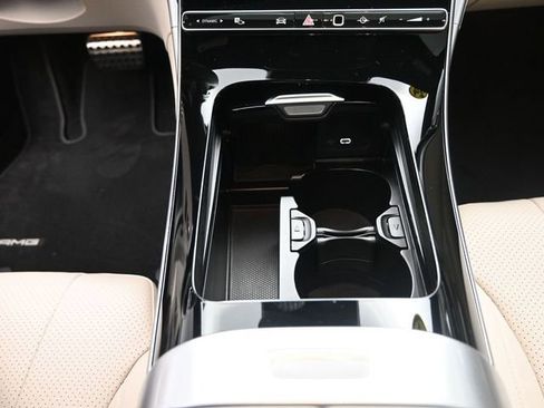 Used 2024 Mercedes-Benz CLE 300 4MATIC Coupe image 13