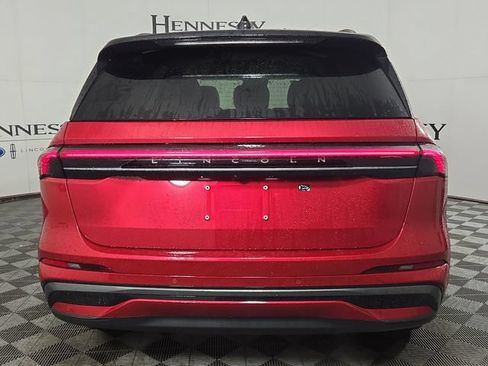 Used 2026 Lincoln Nautilus Reserve AWD/4WD image 5