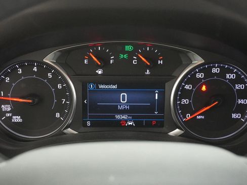 Used 2024 GMC Terrain SLE image 24