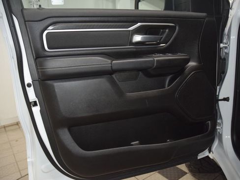 Used 2025 RAM 1500 Big Horn AWD/4WD image 34