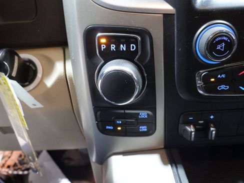 Used 2015 RAM 1500 Outdoorsman AWD/4WD image 29