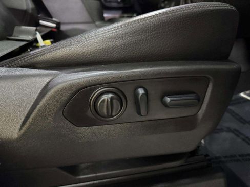 Used 2022 GMC Sierra 3500 Denali w/ Denali Ultimate Package image 45