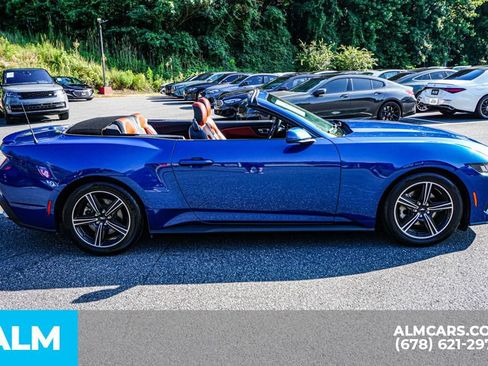 Used 2024 Ford Mustang Premium RWD image 10