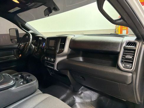 Used 2021 RAM 3500 Tradesman image 38