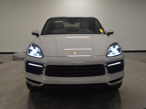 Certified 2021 Porsche Cayenne Coupe image 10