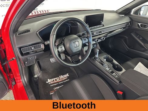 Used 2025 Honda Civic Sport image 8