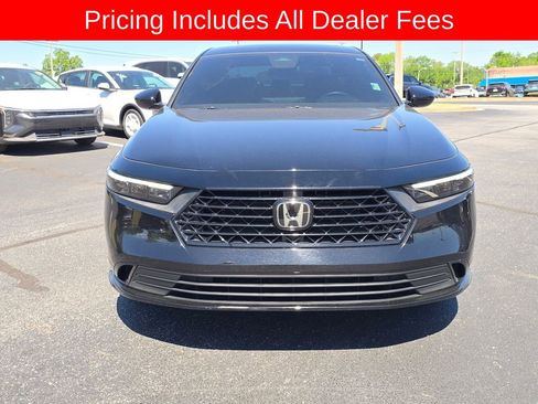 Used 2023 Honda Accord Sport image 8