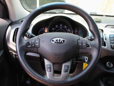 Used 2015 Kia Sportage LX AWD/4WD image 15