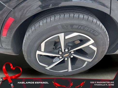 Used 2025 Chevrolet Equinox EV LT image 10