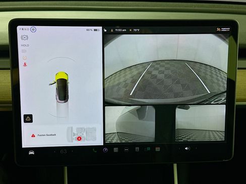 Used 2020 Tesla Model 3 Standard Range Plus image 21