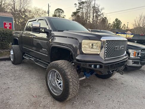 Used 2014 GMC Sierra 1500 Denali w/ Suspension Package, Off-Road image 1