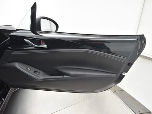 Certified 2025 MAZDA MX-5 Miata RF Grand Touring RWD image 39