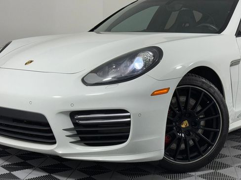 Used 2016 Porsche Panamera GTS image 11