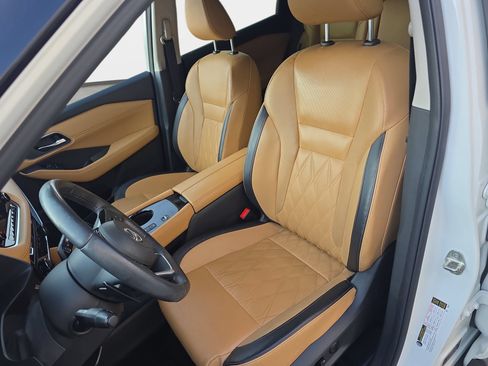 Used 2023 Nissan Rogue Platinum w/ Platinum Premium Package FWD image 15