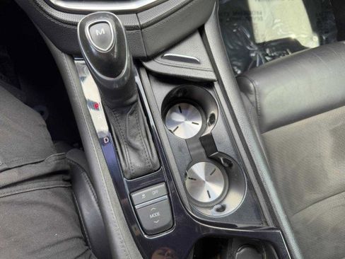 Used 2019 Cadillac CTS V w/ Carbon Fiber Package image 39