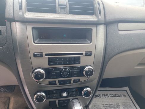 Used 2010 Ford Fusion SE image 15