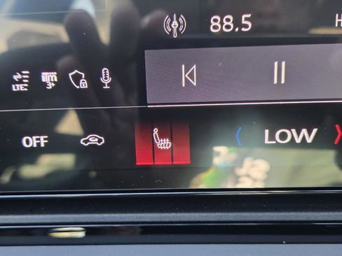 Used 2025 Audi A6 e-tron Ultra w/ Ultra Package image 21