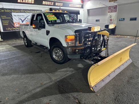 Used 2010 Ford F250 XLT AWD/4WD image 3