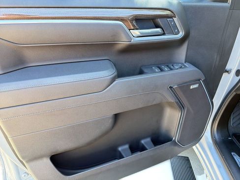 Used 2025 Chevrolet Silverado 1500 RST w/ Convenience Package II image 12