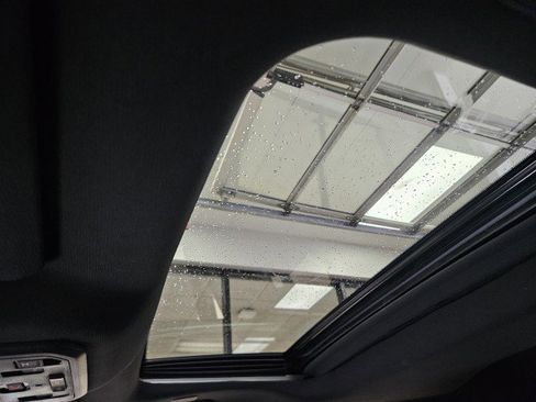 Used 2025 Toyota Tacoma TRD Sport w/ TRD Sport Premium Package image 23