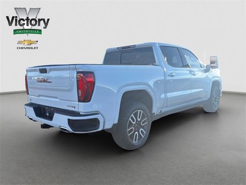 Used 2022 GMC Sierra 1500 AT4 w/ AT4 Preferred Package image 30