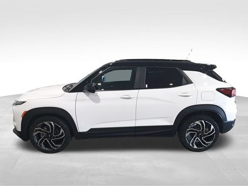 Used 2024 Chevrolet TrailBlazer RS w/ Convenience Package FWD image 3