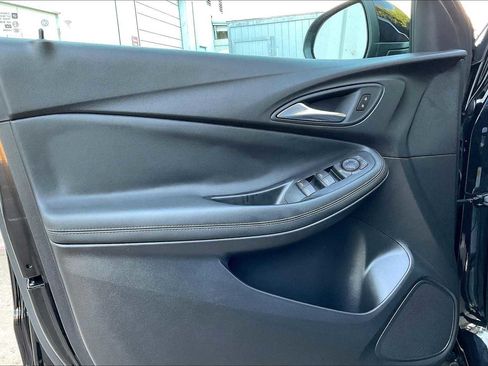 Used 2022 Buick Encore GX Select w/ Sport Touring Package image 20