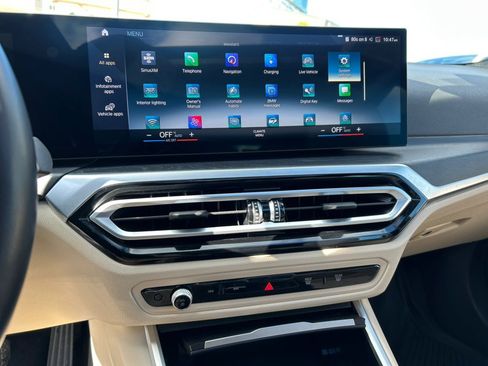 Used 2023 BMW i4 eDrive40 image 27