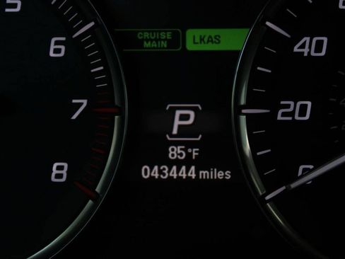 Used 2017 Acura TLX V6 w/ Technology Package FWD image 27