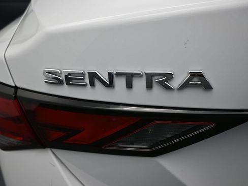 Used 2024 Nissan Sentra SV FWD image 36