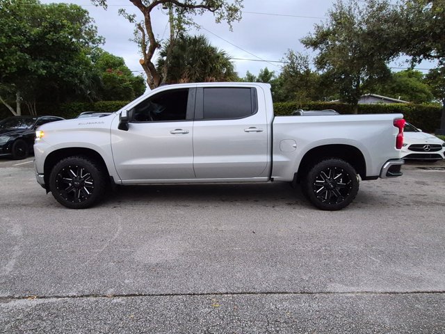 Used 2020 Chevrolet Silverado 1500 LT w/ Bed Protection Package RWD image 8