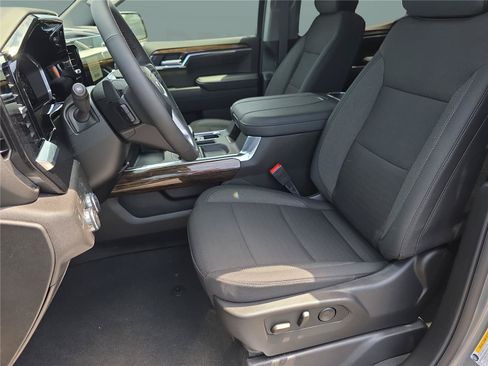 New 2026 GMC Sierra 1500 Elevation AWD/4WD image 11