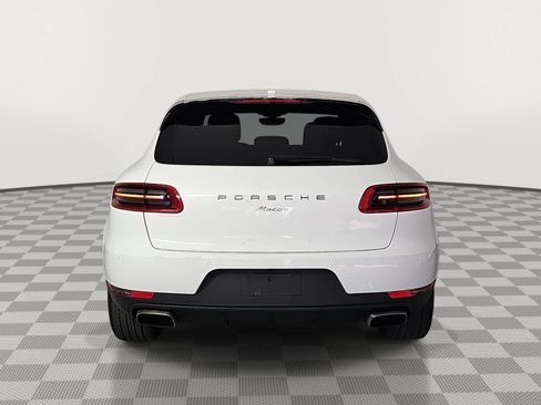 Used 2018 Porsche Macan AWD/4WD image 7