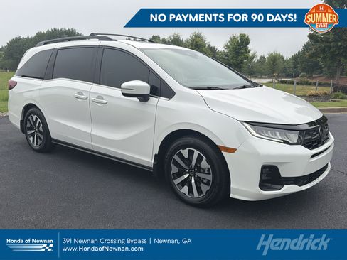Certified 2026 Honda Odyssey EX-L image 1