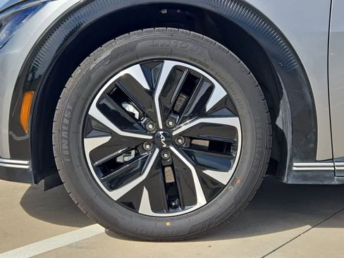 Certified 2023 Kia EV6 Wind RWD image 12
