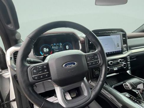 Used 2023 Ford F150 Lariat w/ Equipment Group 502A High image 13