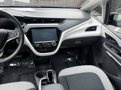 Used 2019 Chevrolet Bolt LT FWD image 8