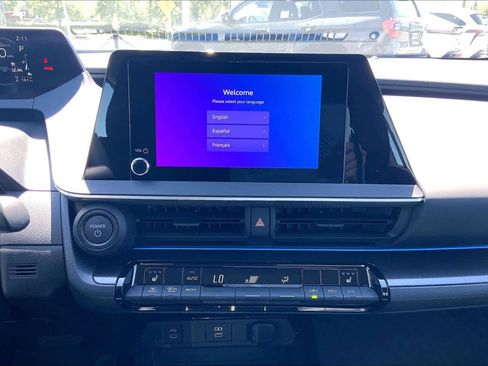 New 2026 Toyota Prius Plug-In Hybrid FWD image 17