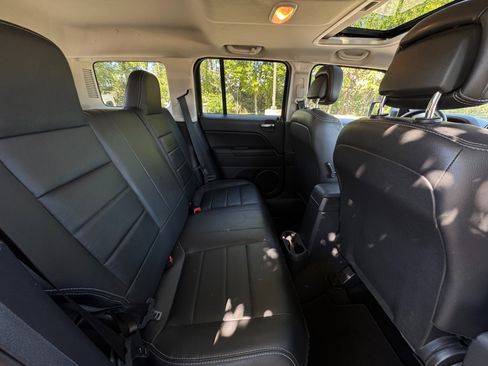 Used 2015 Jeep Patriot High Altitude image 43