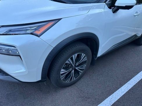 Used 2021 Nissan Rogue SV FWD image 7