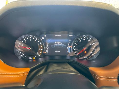 Used 2024 Jeep Compass Limited image 6