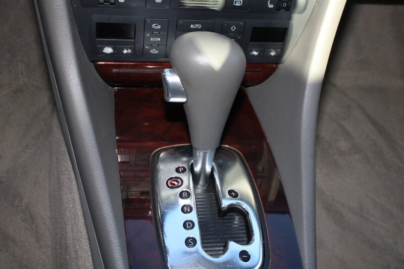 Used 2004 Audi A6 3.0 AWD/4WD image 8