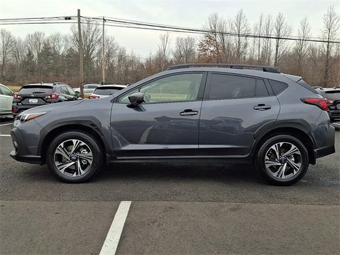 Used 2024 Subaru Crosstrek 2.0i Premium image 4