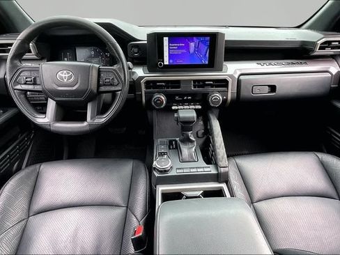 Used 2024 Toyota Tacoma SR5 AWD/4WD image 7
