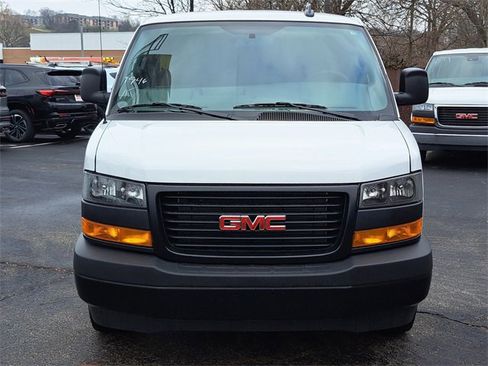 New 2025 GMC Savana 2500 w/ Driver Convenience Package image 2