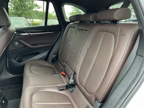 Used 2017 BMW X1 xDrive28i AWD/4WD image 34