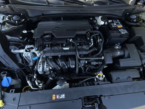 Used 2025 Kia K4 GT-Line w/ GT-Line Premium Package FWD image 30