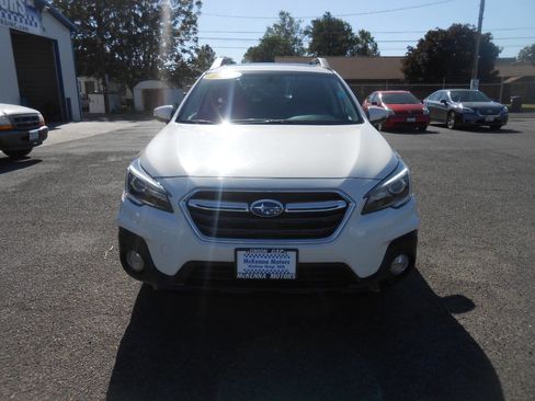 Used 2018 Subaru Outback 2.5i Limited image 4