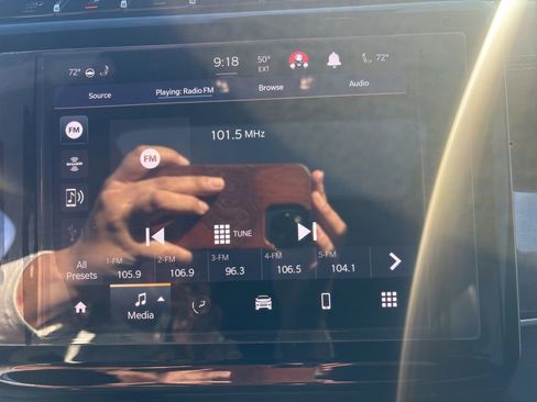 Used 2022 Jeep Grand Cherokee L Laredo image 27