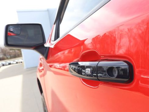 Used 2020 Chevrolet Silverado 1500 LT Trail Boss image 11